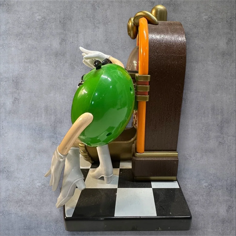 M&M's‎ Jukebox Candy Dispenser Red Green Collectible Novelty